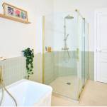 Louisette LAVEZZARI - AGENCE LO STUDIO