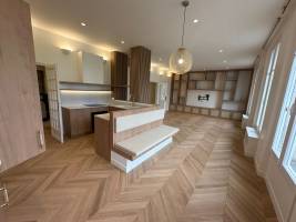 Louisette LAVEZZARI - AGENCE LO STUDIO