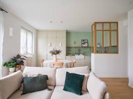 Louisette LAVEZZARI - AGENCE LO STUDIO